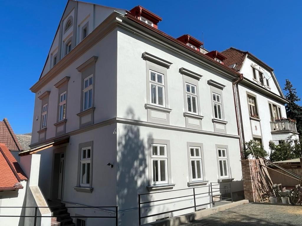Penzion U Orloje Žatec Eksteriør billede
